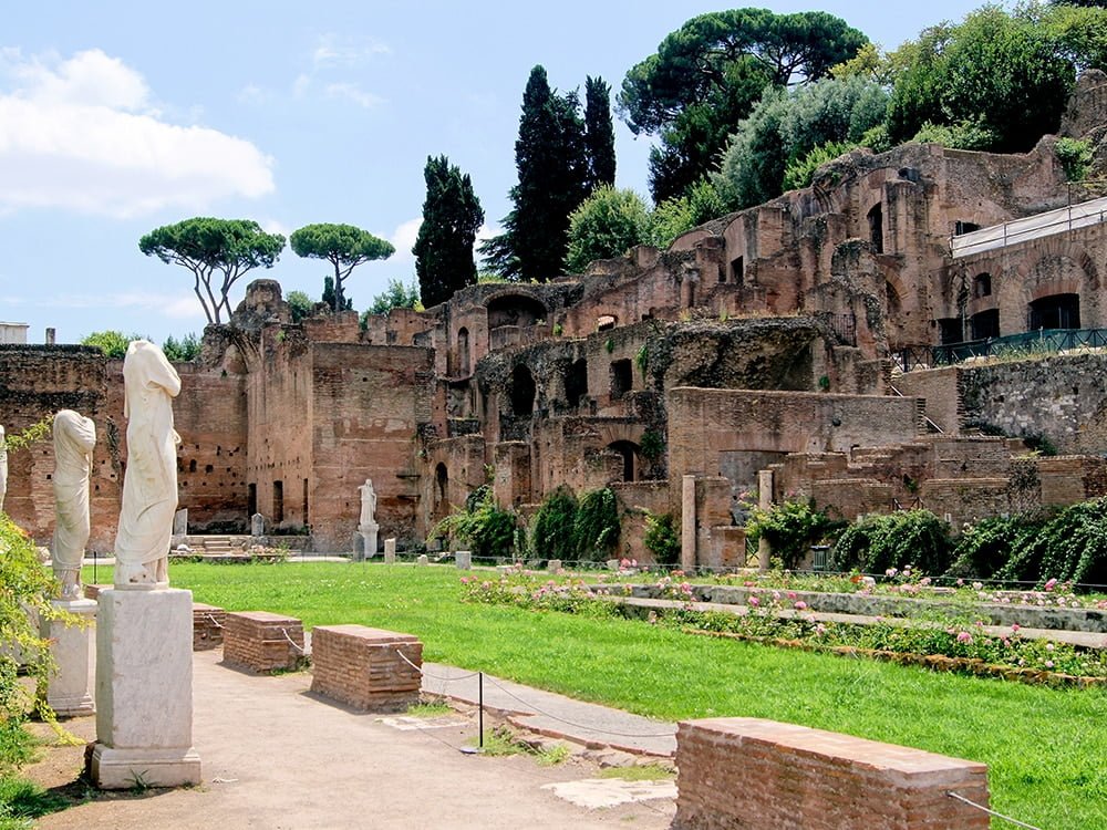 Forum Romanum - Haus der Vestalinnen